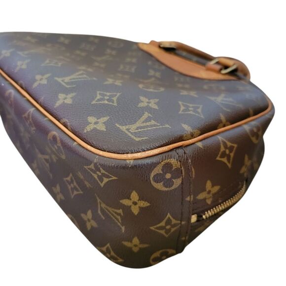 Louis Vuitton Monogram Ttouville Handbag - Picture 7 of 16